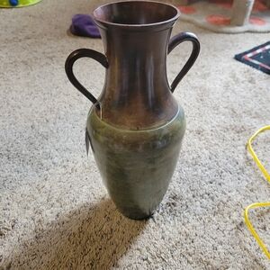 Elegant Two-Tone Vase with Handles Copper And Brass Metals Green Base Color.